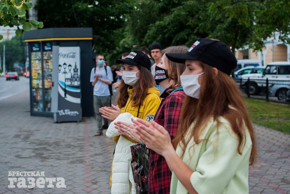 Акция солидарности в Бресте. Фото: . Брестская газета