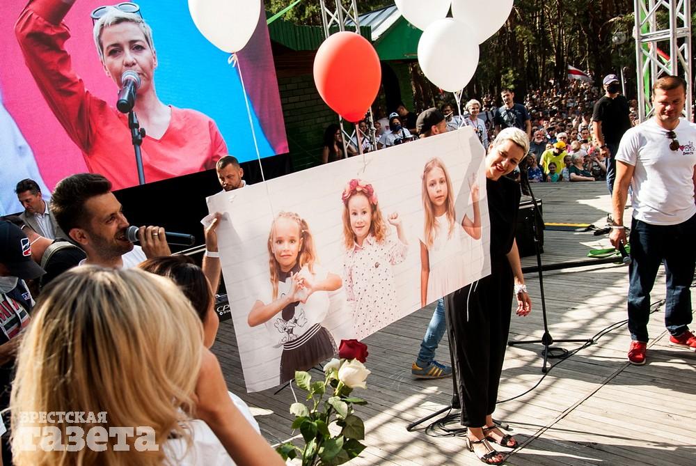 Митинг Светланы Тихановской в Бресте 2 августа 2020 года. Фото: , "Брестская газета"