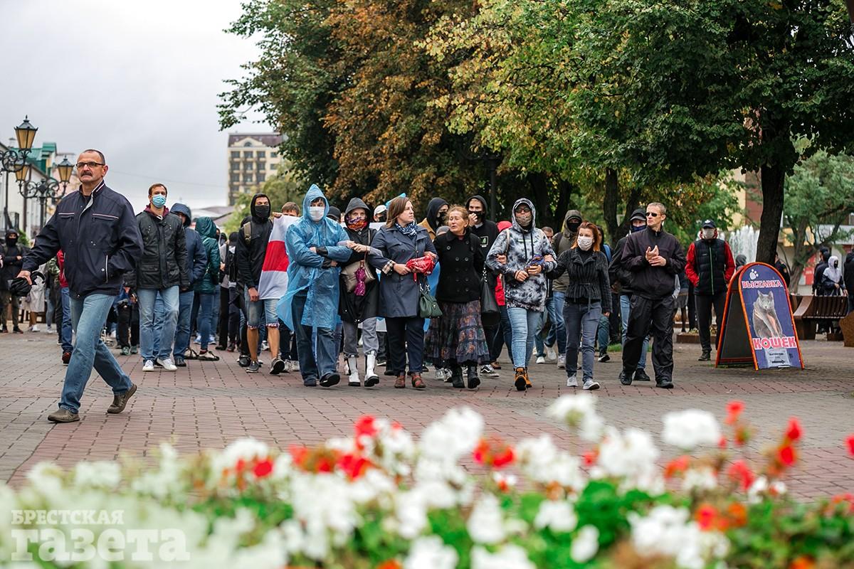 Акция протеста в Бресте 27 сентября. Фото: , "Брестская газета"