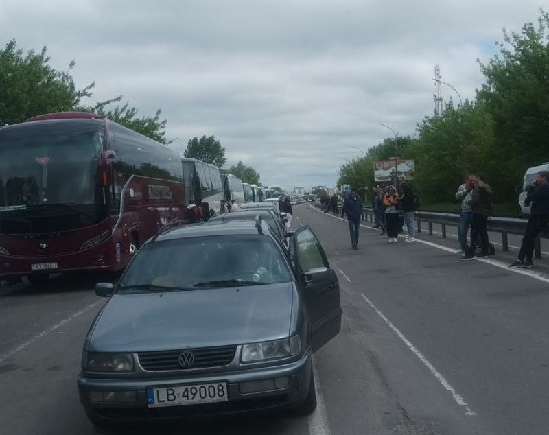 Очередь на беларуско-польской границе 7 мая 2024 года. Фото из приграничного чата