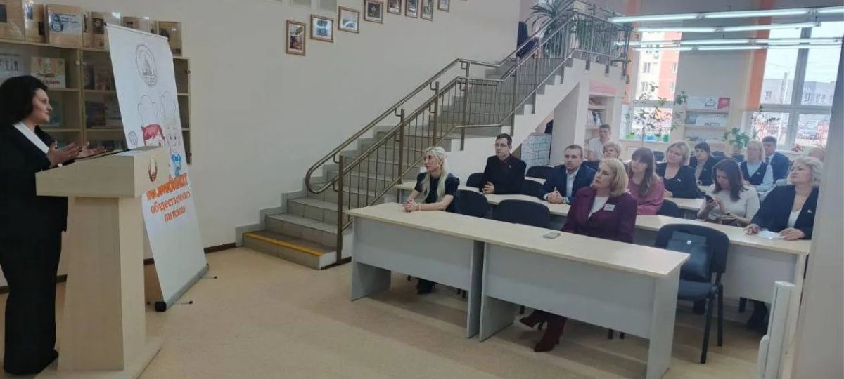 Заседание профильной комиссии в СШ №1 в Бресте