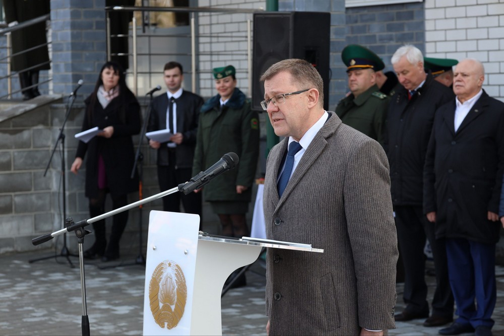 Зампредседателя Брестского облисполкома Вадим Ольшевский во время открытия погранзаставы «Мокраны»