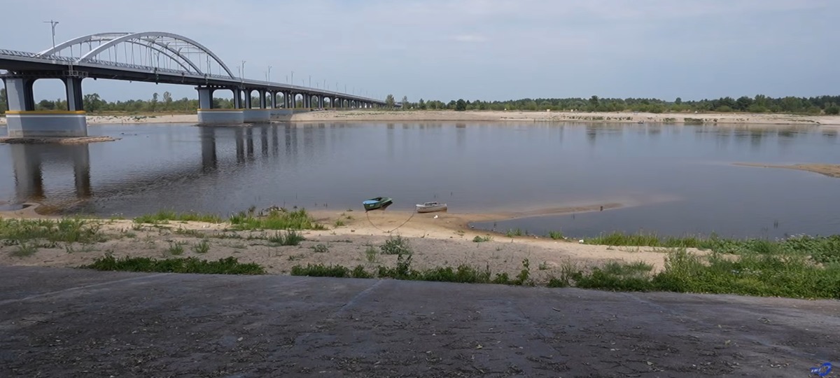 Уровень воды в Припяти в Мозыре в начале августа 2026 года. Скриншот видео